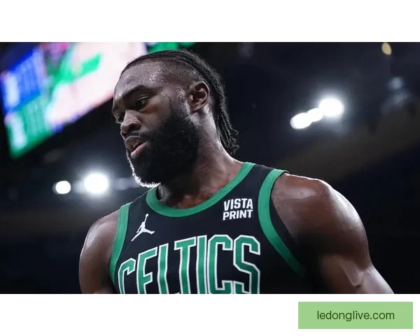 勇士格林直言文班亚马自荐冲击MVP不发声就会被忽视的联盟现实